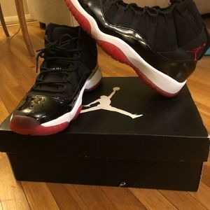 Jordan retro bred 11s *Authentic*